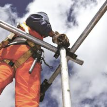 Pourquoi vérifier et entretenir ses appareils de protection antichute ?